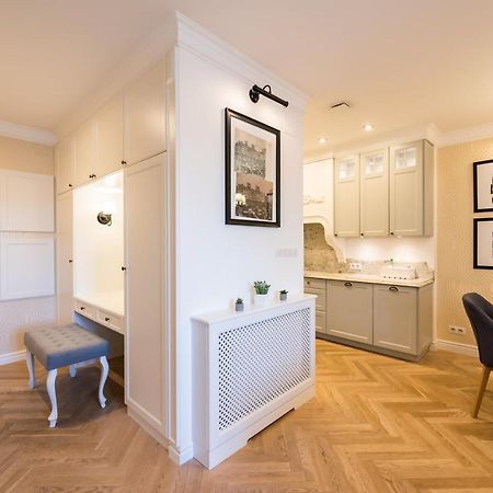 Lovely Apartment In The Heart Of Warsaw Ngoại thất bức ảnh