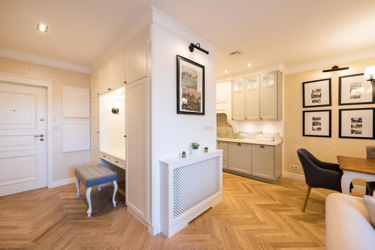 Lovely Apartment In The Heart Of Warsaw Ngoại thất bức ảnh