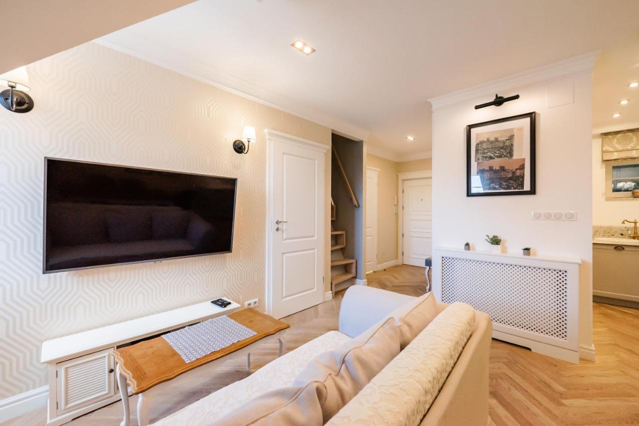 Lovely Apartment In The Heart Of Warsaw Ngoại thất bức ảnh