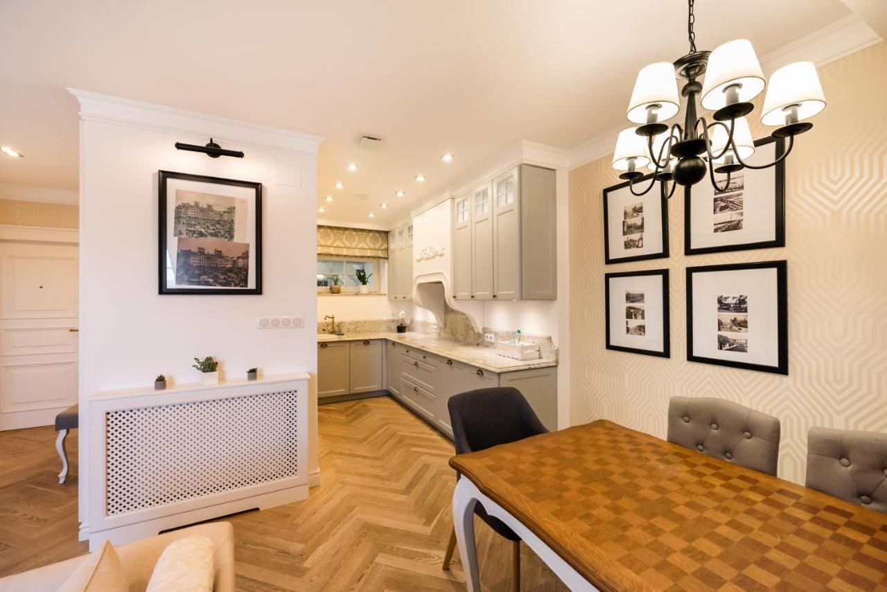 Lovely Apartment In The Heart Of Warsaw Ngoại thất bức ảnh