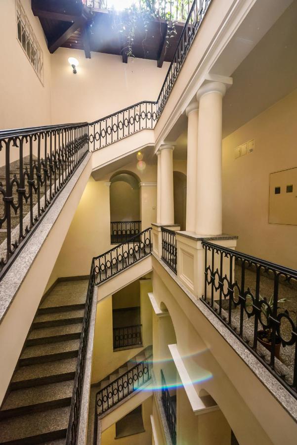 Lovely Apartment In The Heart Of Warsaw Ngoại thất bức ảnh