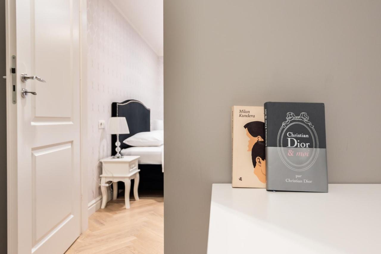 Lovely Apartment In The Heart Of Warsaw Ngoại thất bức ảnh