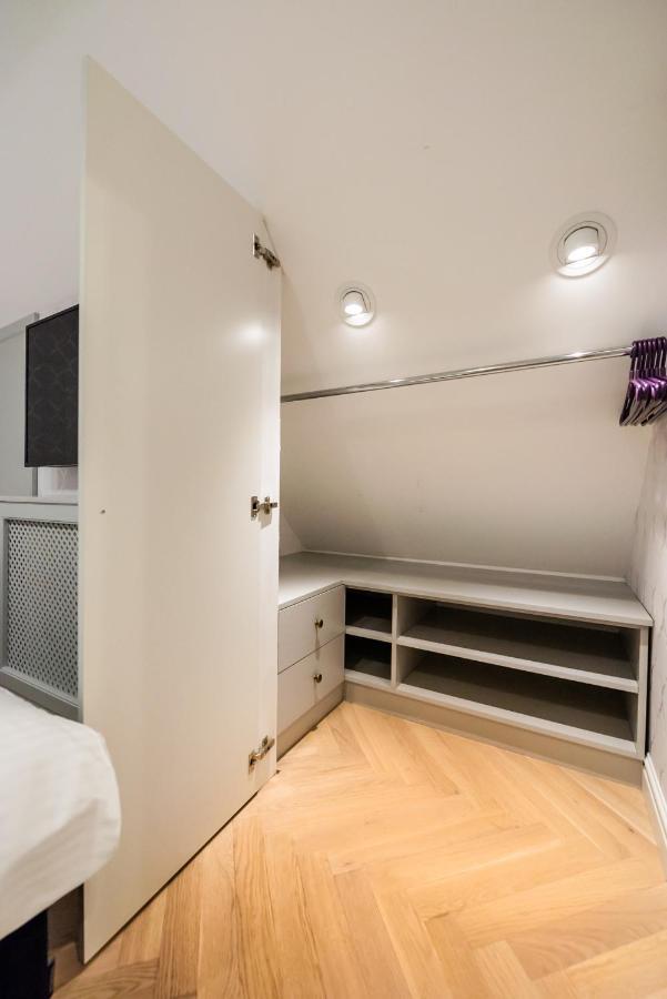Lovely Apartment In The Heart Of Warsaw Ngoại thất bức ảnh