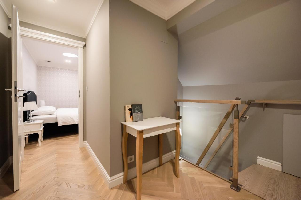Lovely Apartment In The Heart Of Warsaw Ngoại thất bức ảnh