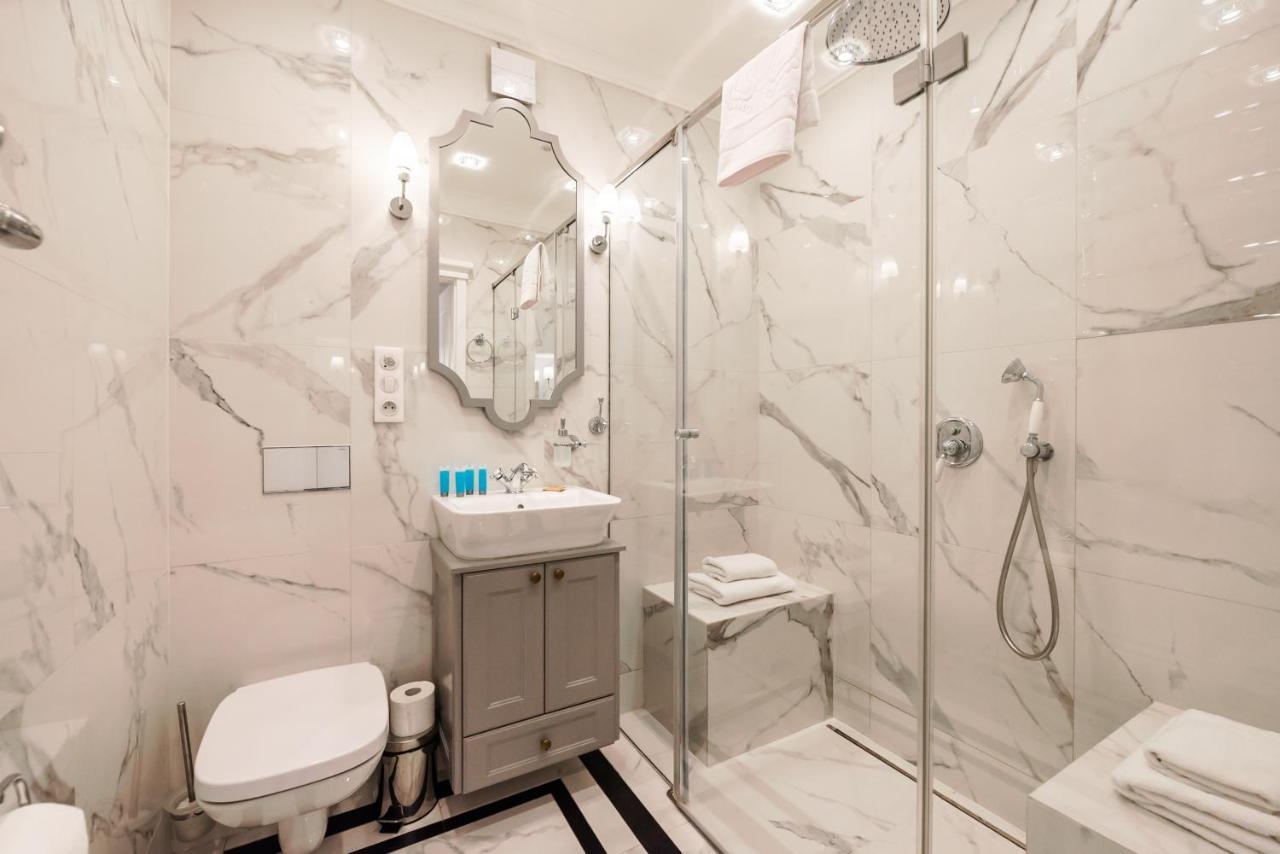 Lovely Apartment In The Heart Of Warsaw Ngoại thất bức ảnh