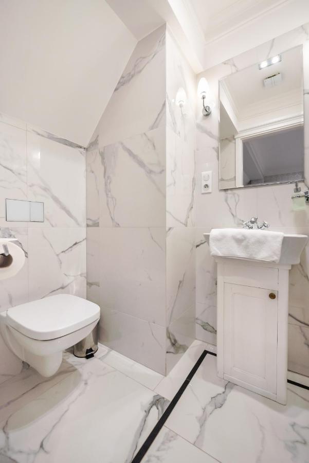 Lovely Apartment In The Heart Of Warsaw Ngoại thất bức ảnh